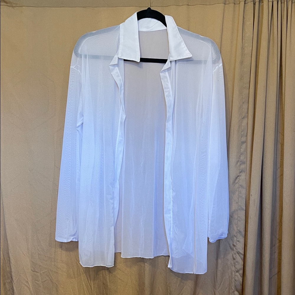 Elegant M Sheer White Swim Coverup Excellent Condition